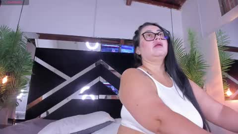 Emily  online show from 03-06-25, 11:03