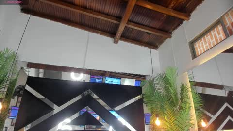 Emily  online show from 10-10-25, 12:15