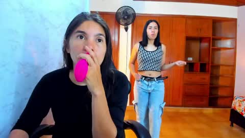 Emily and Soffy online show from 04-15-26, 12:01