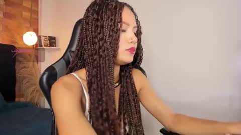 Snapshot of emily_brown04 chatting on 10-09-25, 11:19 emily_brown04 online show from 10-09-25, 11:19