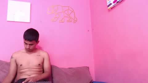 Snapshot of emily_charly chatting on 10-05-25, 04:05 emily_charly online show from 10-05-25, 04:05