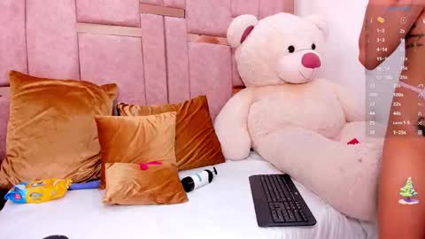  M I A   online430pm- 930pm online show from 12-22-25, 10:40