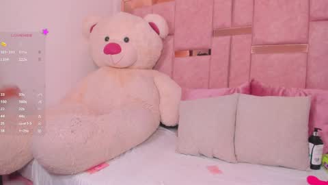  M I A   online430pm- 930pm online show from 03-31-26, 08:42