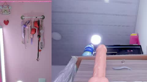 emily_foxxxi online show from 05-16-26, 11:14