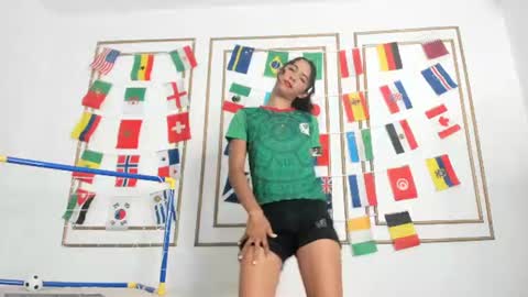 emily_gaviria1 online show from 06-19-26, 07:06