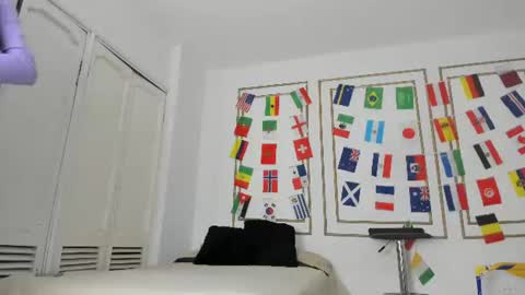 emily_gaviria1 online show from 07-01-26, 12:07