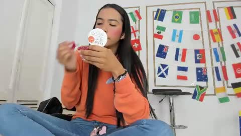 emily_gaviria1 online show from 07-02-26, 12:11