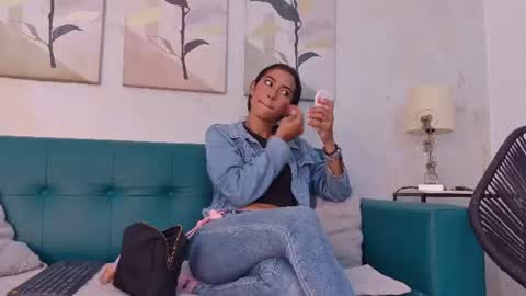 emily_gaviria1 online show from 07-30-26, 12:15