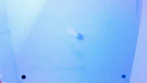 Emi  online show from 03-06-25, 02:08