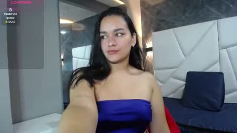 Snapshot of emily_gomez159 chatting on 06-29-26, 11:43 Emily online show from 06-29-26, 11:43