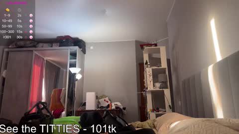 Emily online show from 03-05-26, 04:08