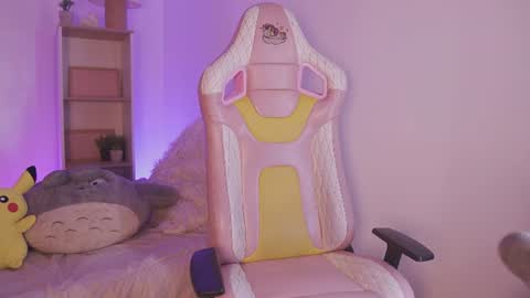 mily online show from 06-11-26, 12:32