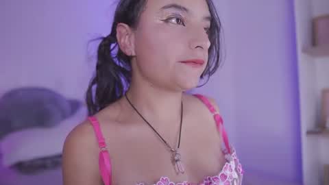 mily online show from 07-04-26, 12:00