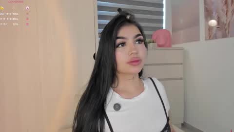 Snapshot of emily_kenner chatting on 09-26-25, 11:25 EmilyKenner Independent model online show from 09-26-25, 11:25
