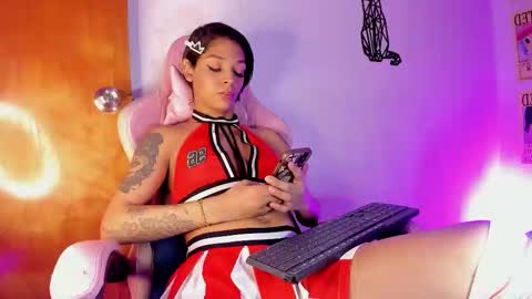 emily lady20  Independient modelIndependiente online show from 10-16-25, 02:56