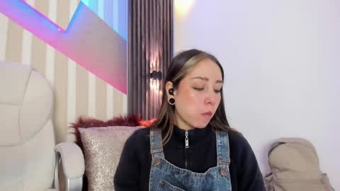 Emily online show from 09-30-25, 02:33