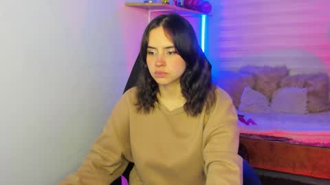 emily_lindey online show from 10-21-25, 03:18