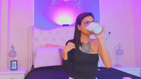 Emily online show from 09-27-25, 12:15