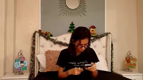 Emily online show from 12-14-25, 10:03