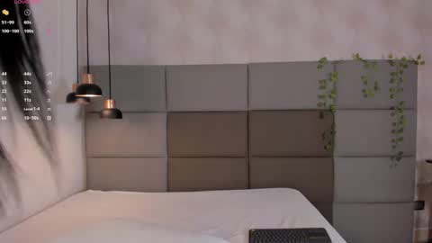 emily_luve online show from 10-29-25, 08:21