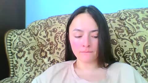 emily_morning_dew online show from 02-08-25, 12:17