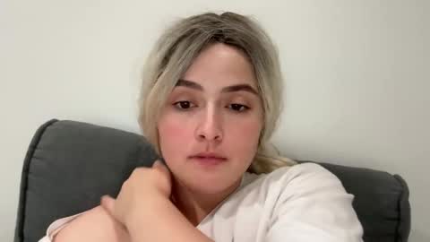 emily_morning_dew online show from 09-23-25, 02:31