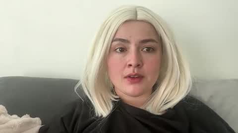 emily_morning_dew online show from 03-15-26, 07:14