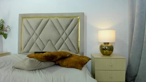 Emily online show from 04-16-26, 09:39