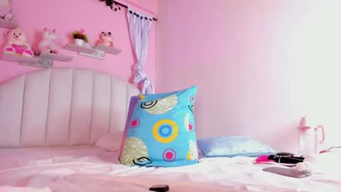 Emily online show from 07-22-26, 06:49