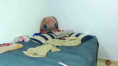 Emily  IGEmmily Baussa online show from 11-04-25, 08:30