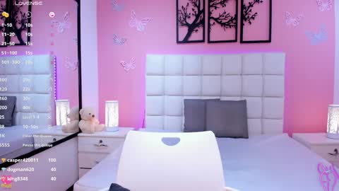  EMILY  online show from 01-10-25, 06:09