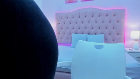  EMILY  online show from 02-05-25, 02:29