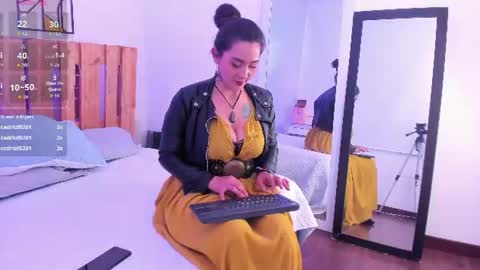 Emilly online show from 07-22-26, 09:28