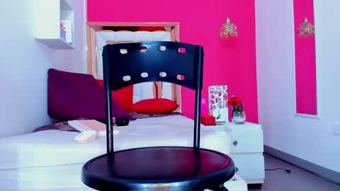 Emily online show from 02-14-25, 02:23