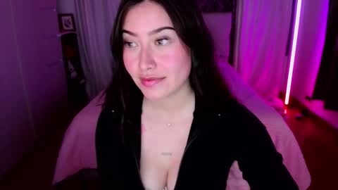 Emily  Swan online show from 12-20-25, 03:46