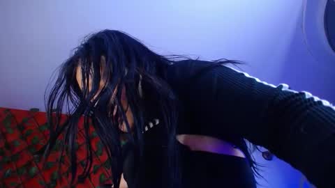 Snapshot of emily_trujillo chatting on 11-15-25, 06:04 Emily Trujillo online show from 11-15-25, 06:04