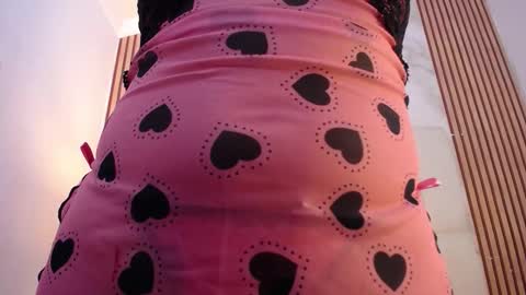 Snapshot of emily_trujillo chatting on 11-19-25, 07:14 Emily Trujillo online show from 11-19-25, 07:14