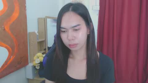Snapshot of emily_xo143 chatting on 05-05-26, 11:18 emily_xo143 online show from 05-05-26, 11:18