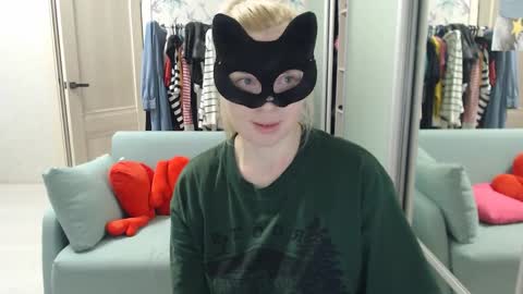 Emily online show from 03-29-26, 07:25