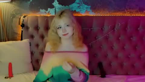 Baby Emelli online show from 06-22-26, 08:11