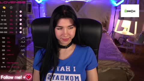 Snapshot of emilycandys chatting on 12-02-24, 09:45 Emy online show from 12-02-24, 09:45