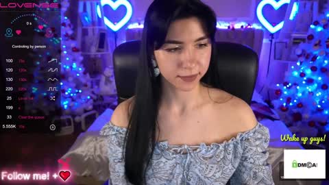 Snapshot of emilycandys chatting on 12-30-24, 12:52 Emy online show from 12-30-24, 12:52
