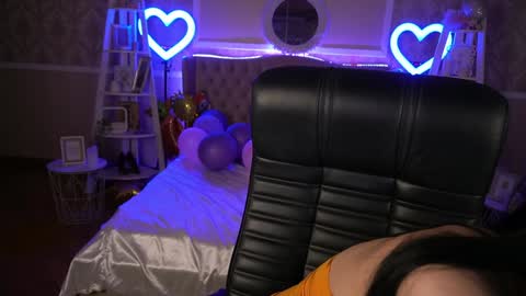 Snapshot of emilycandys chatting on 01-28-25, 09:51 Emy online show from 01-28-25, 09:51