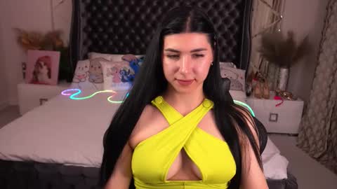 Snapshot of emilycandys chatting on 09-23-25, 06:16 Emy online show from 09-23-25, 06:16