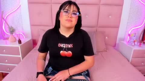 Emily online show from 05-27-26, 04:20