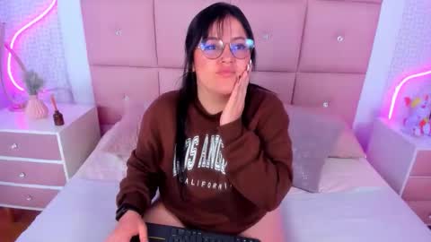 Emily online show from 05-29-26, 03:37