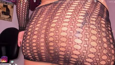 Emily online show from 11-24-25, 04:51