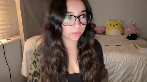 emilyfawn online show from 09-23-25, 04:04