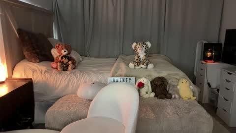 emilyfawn online show from 03-22-26, 03:21