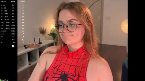 Snapshot of emilyforelsket chatting on 10-31-25, 01:23 Emily online show from 10-31-25, 01:23